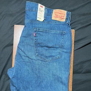 Men's Levis 541 Athletic Taper 44x30 Husker - Dark Wash *NWT*